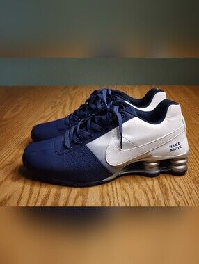 Nike Shox Deliver Sneakers Rare Colorway Like New Mens Size 10 Blue And White